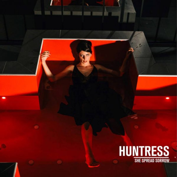 She Spread Sorrow: HUNTRESS VINYL LP - Click Image to Close